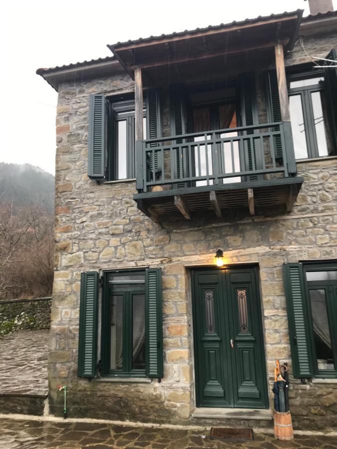 Villa Δάφνη 1933, Λιθόχτιστο Αρχοντικό Στο Βουνό Ano Chora Esterno foto